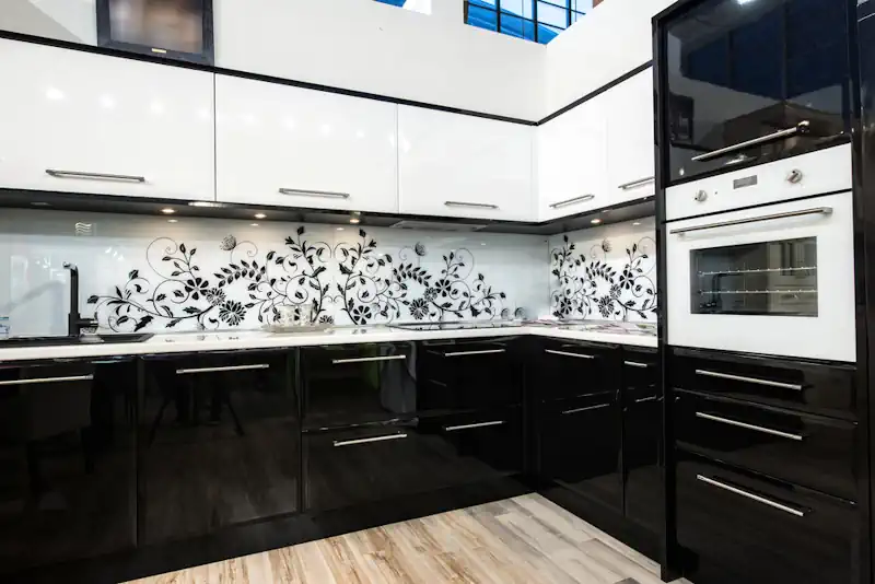 Black and White Kitchen Backsplash